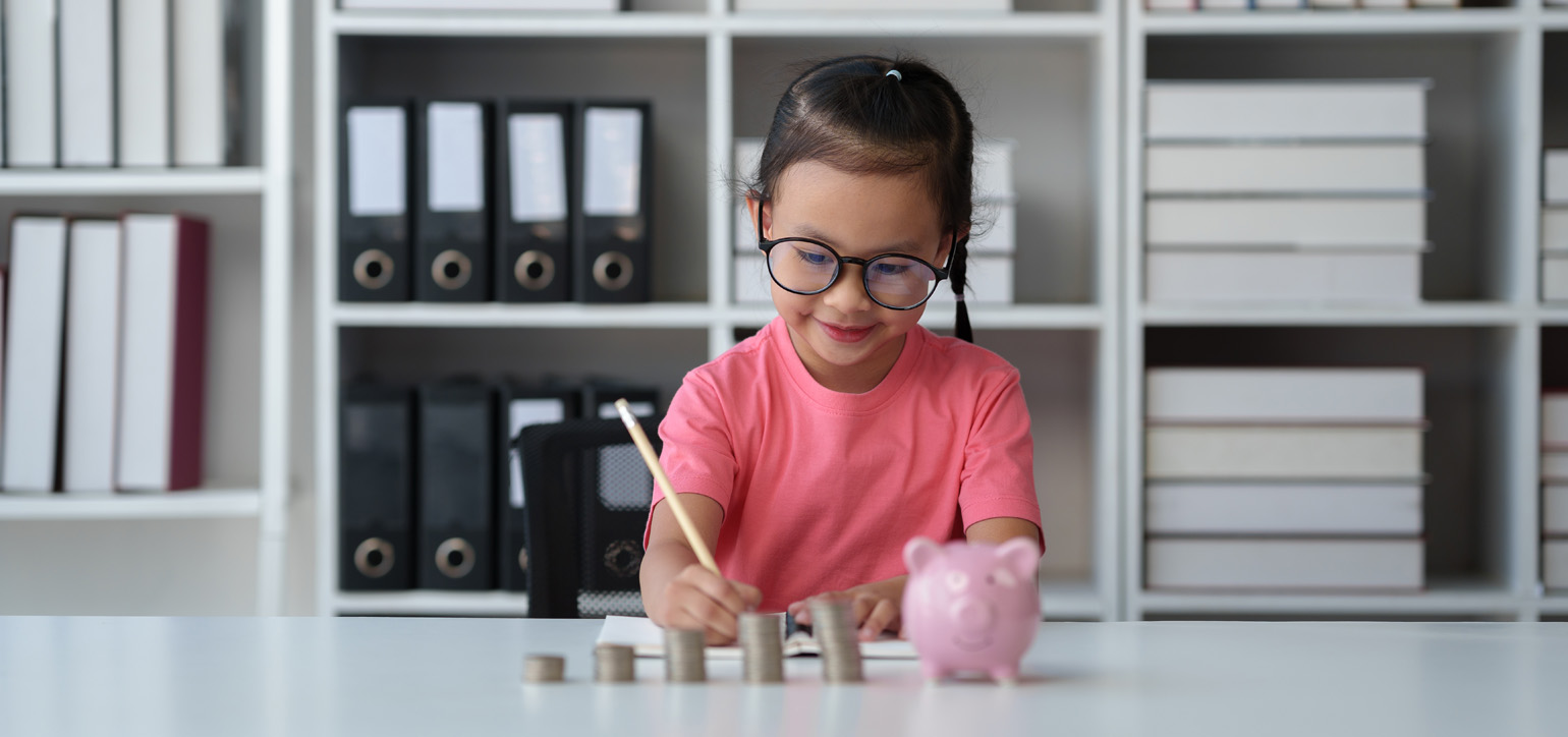 Girl wearing glasses plans to spend money